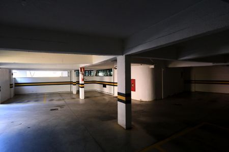 Apartamento para alugar com 116m², 2 quartos e 2 vagas Apartamento para alugar com 116m², 2 quartos e 2 vagasGaragem