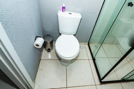 Banheiro Social de apartamento para alugar com 1 quarto, 48m² em Mantiqueira, Belo Horizonte