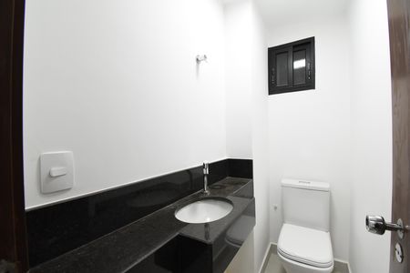 Apartamento para alugar com 125m², 3 quartos e 1 vagaLavabo