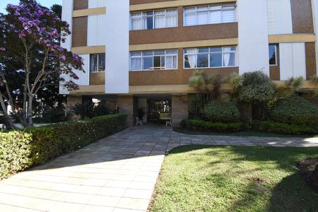 Apartamento para alugar com 125m², 3 quartos e 1 vagaFachada