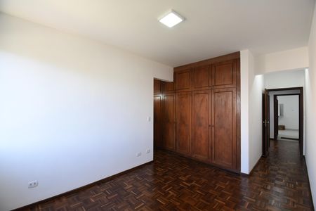 Apartamento para alugar com 125m², 3 quartos e 1 vagaSuíte