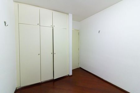Apartamento à venda com 70m², 3 quartos e 2 vagas Apartamento à venda com 70m², 3 quartos e 2 vagasQuarto 2