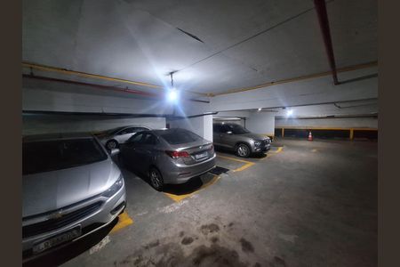 Apartamento à venda com 82m², 2 quartos e 1 vaga Apartamento à venda com 82m², 2 quartos e 1 vagaGaragem
