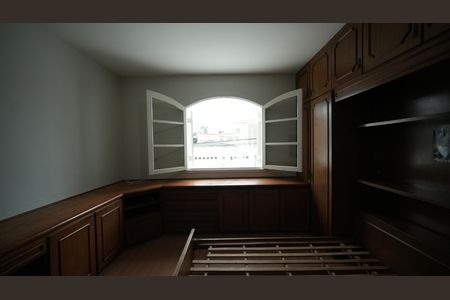 Casa à venda com 173m², 3 quartos e 2 vagasQuarto Suíte