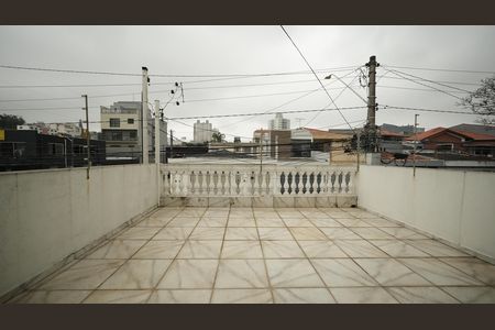 Varanda de casa à venda com 3 quartos, 173m² em Jardim Pilar, Santo André