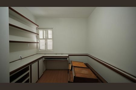 Casa à venda com 173m², 3 quartos e 2 vagasQuarto 1