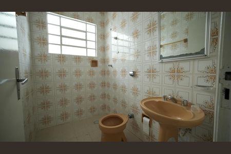 Casa à venda com 173m², 3 quartos e 2 vagasBanheiro Social
