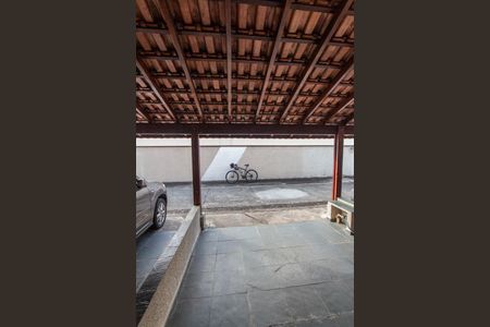 Casa de condomínio para alugar com 72m², 2 quartos e 1 vaga Casa de condomínio para alugar com 72m², 2 quartos e 1 vagaGaragem