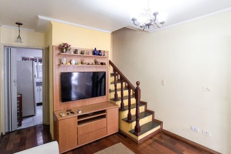 Casa de condomínio para alugar com 72m², 2 quartos e 1 vaga Casa de condomínio para alugar com 72m², 2 quartos e 1 vagaSala