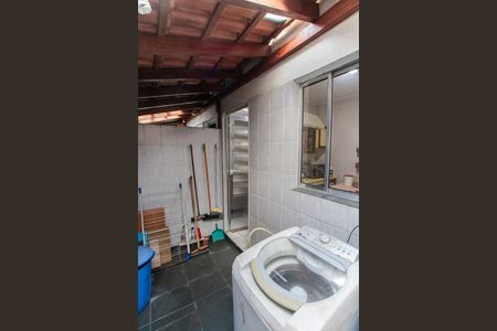 Casa de condomínio para alugar com 72m², 2 quartos e 1 vaga Casa de condomínio para alugar com 72m², 2 quartos e 1 vagaÁrea de Serviço