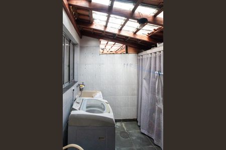Casa de condomínio para alugar com 72m², 2 quartos e 1 vaga Casa de condomínio para alugar com 72m², 2 quartos e 1 vagaÁrea de Serviço