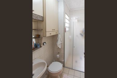 Casa de condomínio para alugar com 72m², 2 quartos e 1 vaga Casa de condomínio para alugar com 72m², 2 quartos e 1 vagaBanheiro