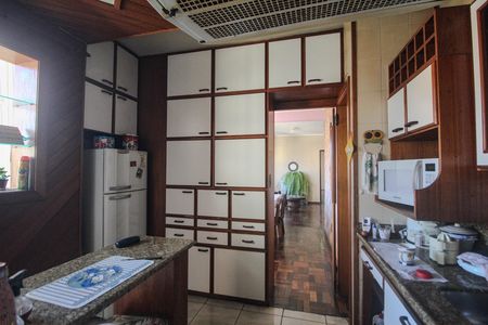 Apartamento à venda com 238m², 7 quartos e sem vaga Apartamento à venda com 238m², 7 quartos e sem vagaCozinha/Area de serviço