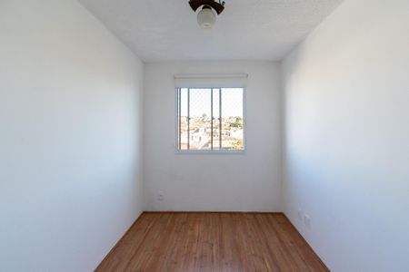 Suíte de apartamento para alugar com 1 quarto, 28m² em Jardim Itacolomi, São Paulo