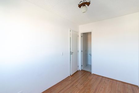 Suíte de apartamento para alugar com 1 quarto, 28m² em Jardim Itacolomi, São Paulo