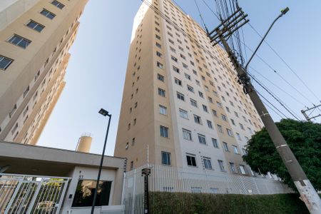 Fachada de apartamento para alugar com 1 quarto, 28m² em Jardim Itacolomi, São Paulo