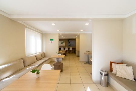 Apartamento para alugar com 28m², 1 quarto e sem vagaÁrea comum - Salão de festas