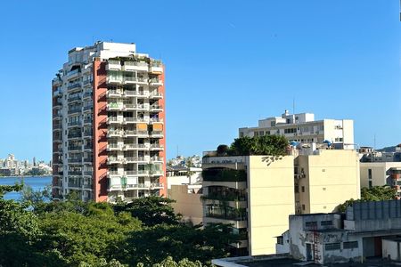 Apartamento para alugar com 160m², 2 quartos e 1 vaga