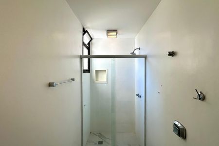Apartamento para alugar com 160m², 2 quartos e 1 vaga
