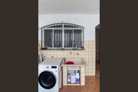 Casa à venda com 160m², 2 quartos e 2 vagas Casa à venda com 160m², 2 quartos e 2 vagasÁrea de Serviço