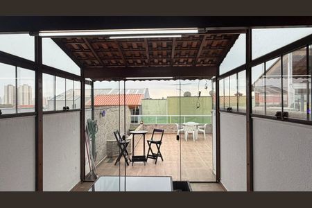 Apartamento à venda com 140m², 2 quartos e 2 vagas Apartamento à venda com 140m², 2 quartos e 2 vagasVaranda