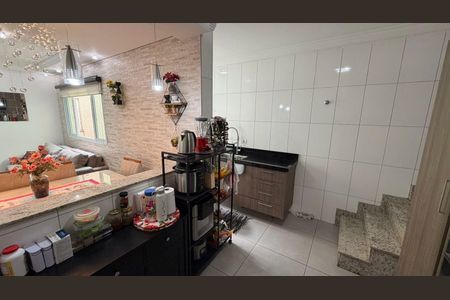 Apartamento à venda com 140m², 2 quartos e 2 vagas Apartamento à venda com 140m², 2 quartos e 2 vagasCozinha