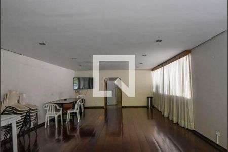 Apartamento à venda com 107m², 3 quartos e 1 vagaÁrea comum