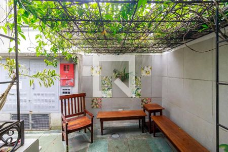 Apartamento à venda com 107m², 3 quartos e 1 vagaÁrea comum