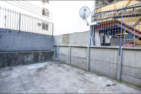Garagem de casa para alugar com 2 quartos, 73m² em Vila Isabel, Rio de Janeiro