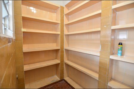 Quarto de Serviço de casa para alugar com 2 quartos, 73m² em Vila Isabel, Rio de Janeiro