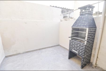 Casa para alugar com 73m², 2 quartos e 1 vaga Casa para alugar com 73m², 2 quartos e 1 vagaÁrea de Serviço