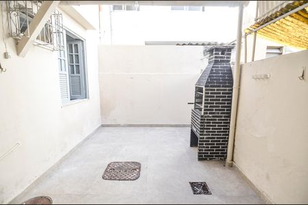 Casa para alugar com 73m², 2 quartos e 1 vaga Casa para alugar com 73m², 2 quartos e 1 vagaÁrea de Serviço