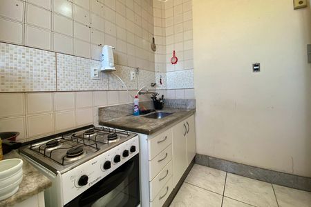 Cozinha de apartamento à venda com 2 quartos, 58m² em Carlos Prates, Belo Horizonte