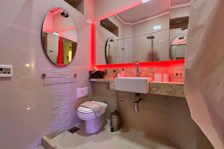 Apartamento para alugar com 79m², 2 quartos e sem vaga Apartamento para alugar com 79m², 2 quartos e sem vagaBanheiro social