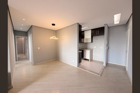 Sala de apartamento à venda com 3 quartos, 90m² em Jardim Messina, Jundiaí