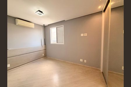 Suíte de apartamento à venda com 3 quartos, 90m² em Jardim Messina, Jundiaí