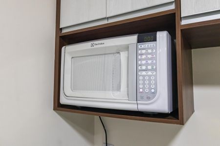 Cozinha de kitnet/studio para alugar com 1 quarto, 27m² em Bethaville I, Barueri