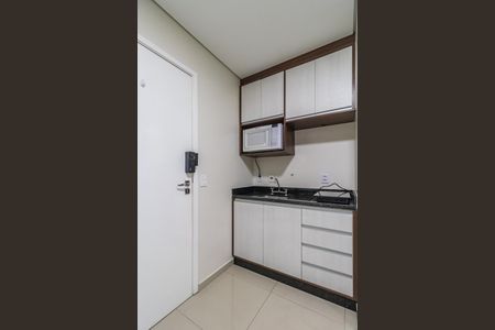Cozinha de kitnet/studio para alugar com 1 quarto, 27m² em Bethaville I, Barueri