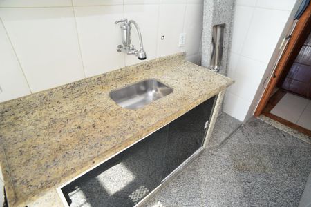 Apartamento à venda com 60m², 2 quartos e 1 vaga Apartamento à venda com 60m², 2 quartos e 1 vagaCozinha