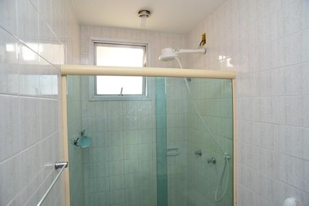 Apartamento à venda com 60m², 2 quartos e 1 vaga Apartamento à venda com 60m², 2 quartos e 1 vagaBanheiro Social