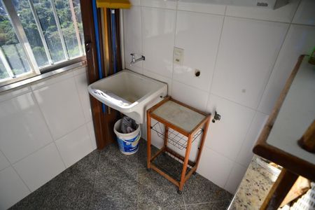 Apartamento à venda com 60m², 2 quartos e 1 vaga Apartamento à venda com 60m², 2 quartos e 1 vagaÁrea de Serviço