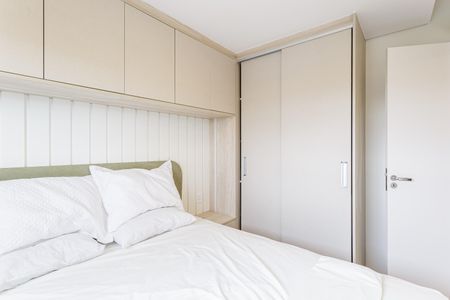 Quarto de apartamento à venda com 1 quarto, 30m² em Moema, São Paulo