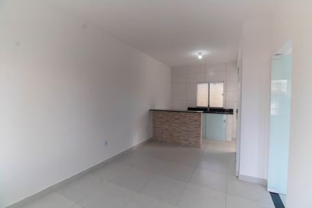 Casa para alugar com 70m², 1 quarto e 1 vaga Casa para alugar com 70m², 1 quarto e 1 vagaSala