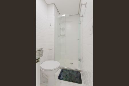 Banheiro da Suíte de apartamento para alugar com 1 quarto, 26m² em Pinheiros, São Paulo
