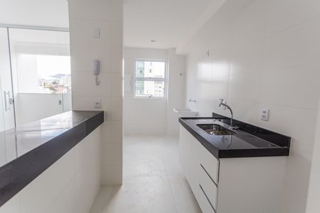 Apartamento à venda com 77m², 3 quartos e 2 vagas Apartamento à venda com 77m², 3 quartos e 2 vagasCozinha/Área de Serviço