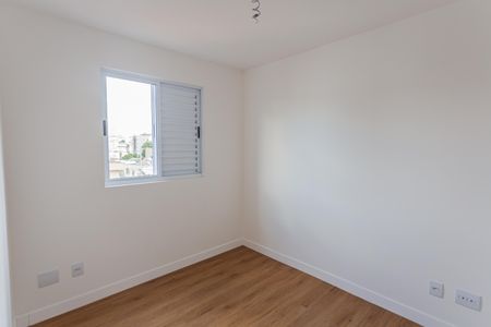 Apartamento à venda com 77m², 3 quartos e 2 vagas Apartamento à venda com 77m², 3 quartos e 2 vagasQuarto 3
