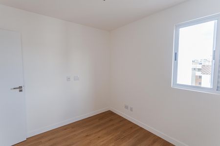 Apartamento à venda com 77m², 3 quartos e 2 vagas Apartamento à venda com 77m², 3 quartos e 2 vagasQuarto 2