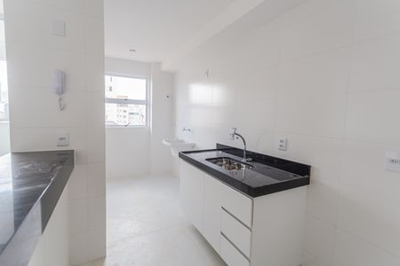 Apartamento à venda com 77m², 3 quartos e 2 vagas Apartamento à venda com 77m², 3 quartos e 2 vagasCozinha/Área de Serviço