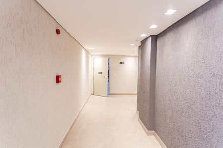 Apartamento à venda com 77m², 3 quartos e 2 vagas Apartamento à venda com 77m², 3 quartos e 2 vagasHall de entrada