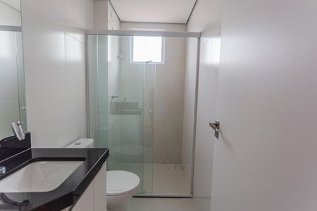 Apartamento à venda com 77m², 3 quartos e 2 vagas Apartamento à venda com 77m², 3 quartos e 2 vagasBanheiro Social